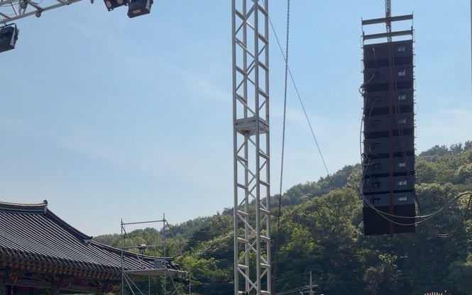 d&b Q-Series 라인어레이 - 산사음악회 현장